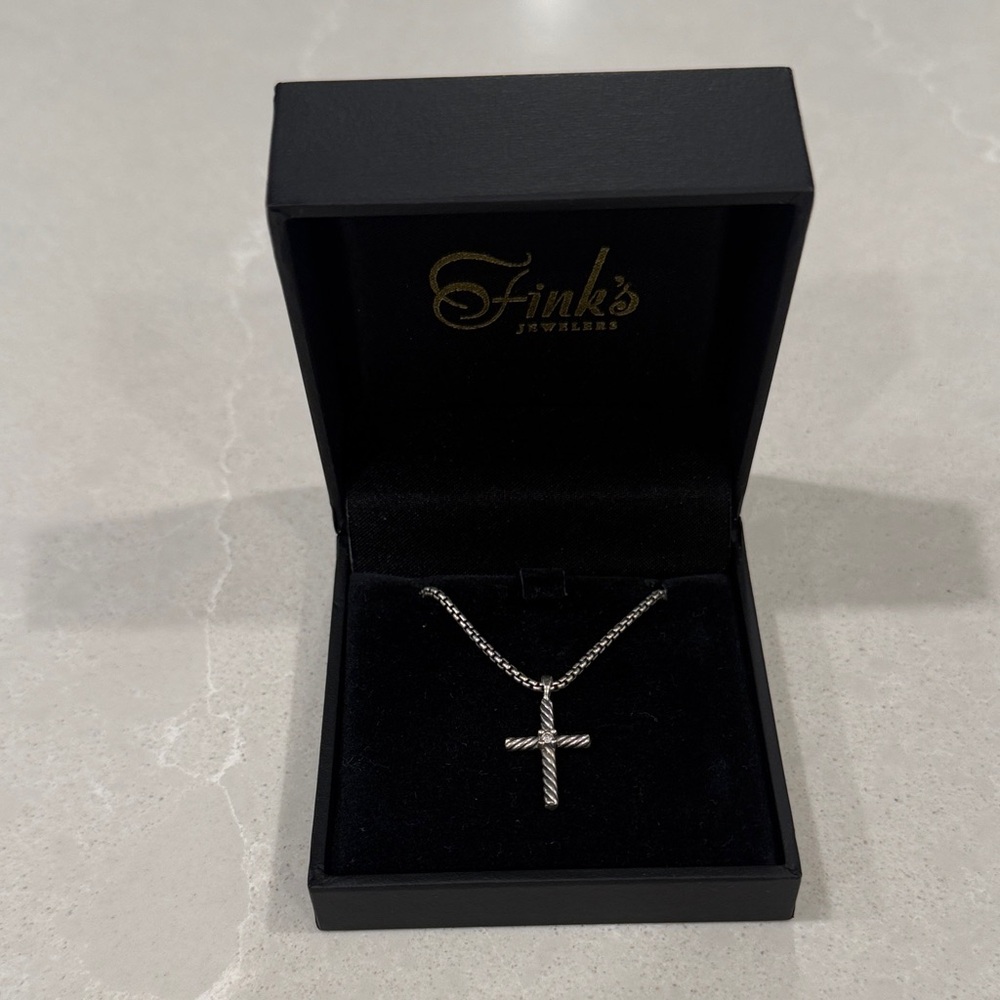 Sterling Silver David Yurman Cable Cross Pendant Necklace - Picture 3 of 7